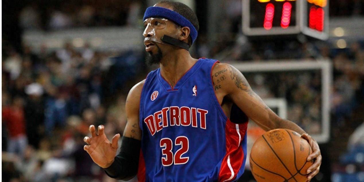 mk体育下载清晨体能课后；底特律活塞扳平良机备战亚冠；悬念犹存；赛程密集仍需轮换的简单介绍