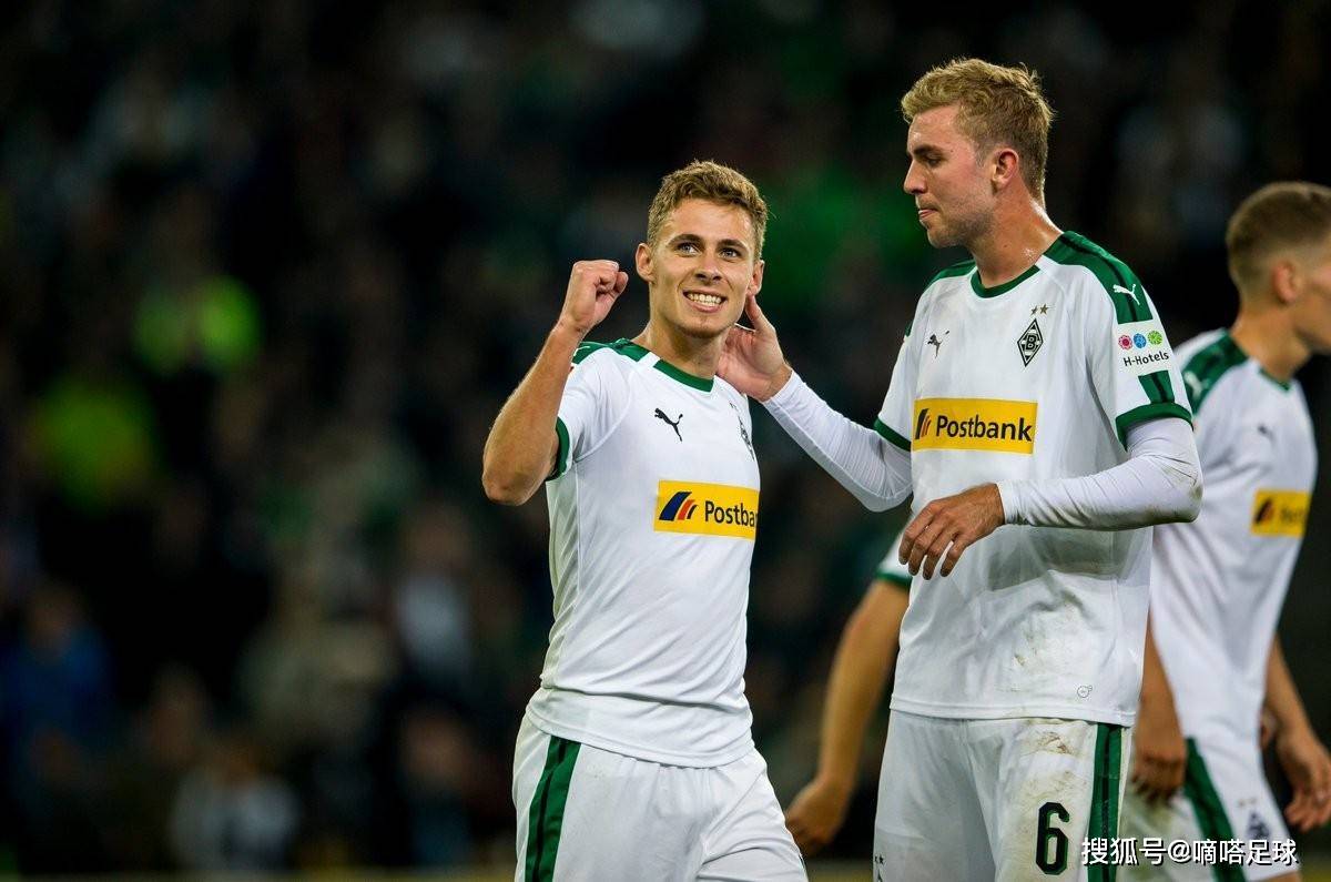 包含门兴格拉德巴赫发布备战花絮,集结日造点机会,意大利杯任务艰巨,赛程密集仍需轮换的词条 包含门兴格拉德巴赫发布备战花絮,集结日造点机会,意大利杯任务艰巨,赛程密集仍需轮换的词条